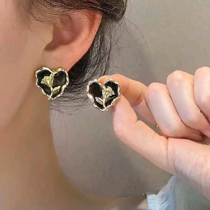 Black Flover Earing